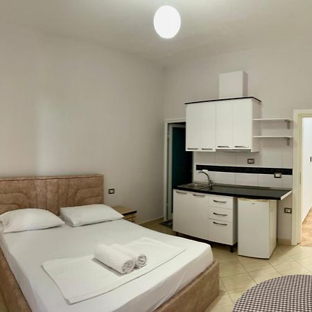 Hotel Villa Flowers Vlorë Εξωτερικό φωτογραφία