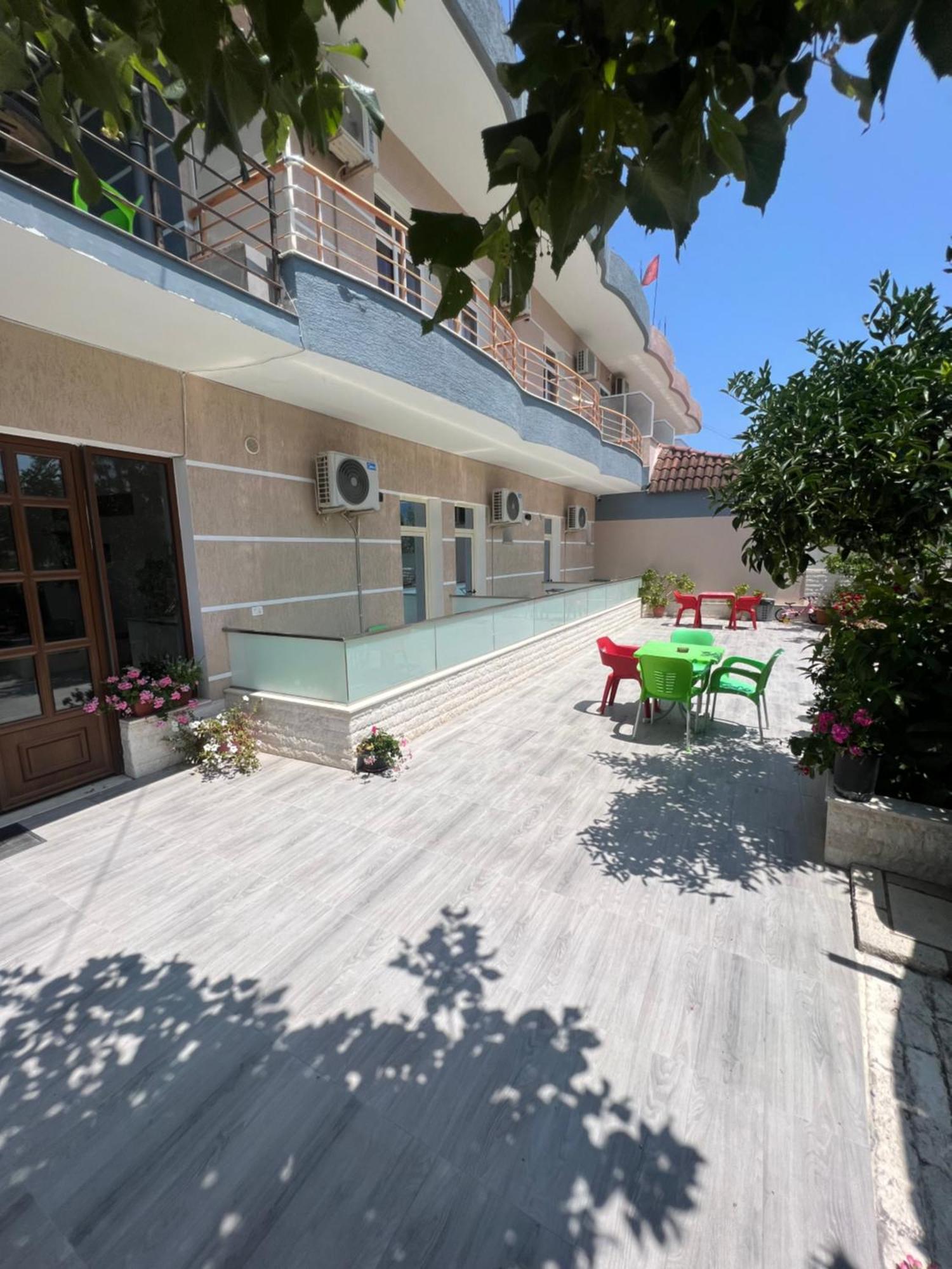 Hotel Villa Flowers Vlorë Εξωτερικό φωτογραφία