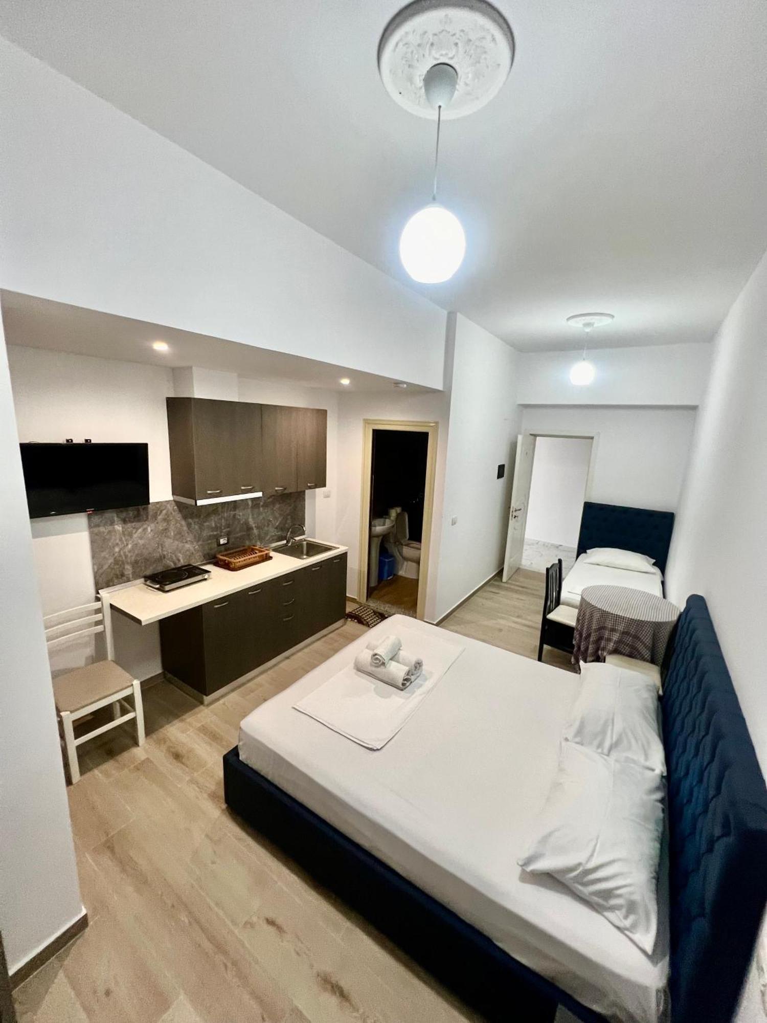 Hotel Villa Flowers Vlorë Εξωτερικό φωτογραφία