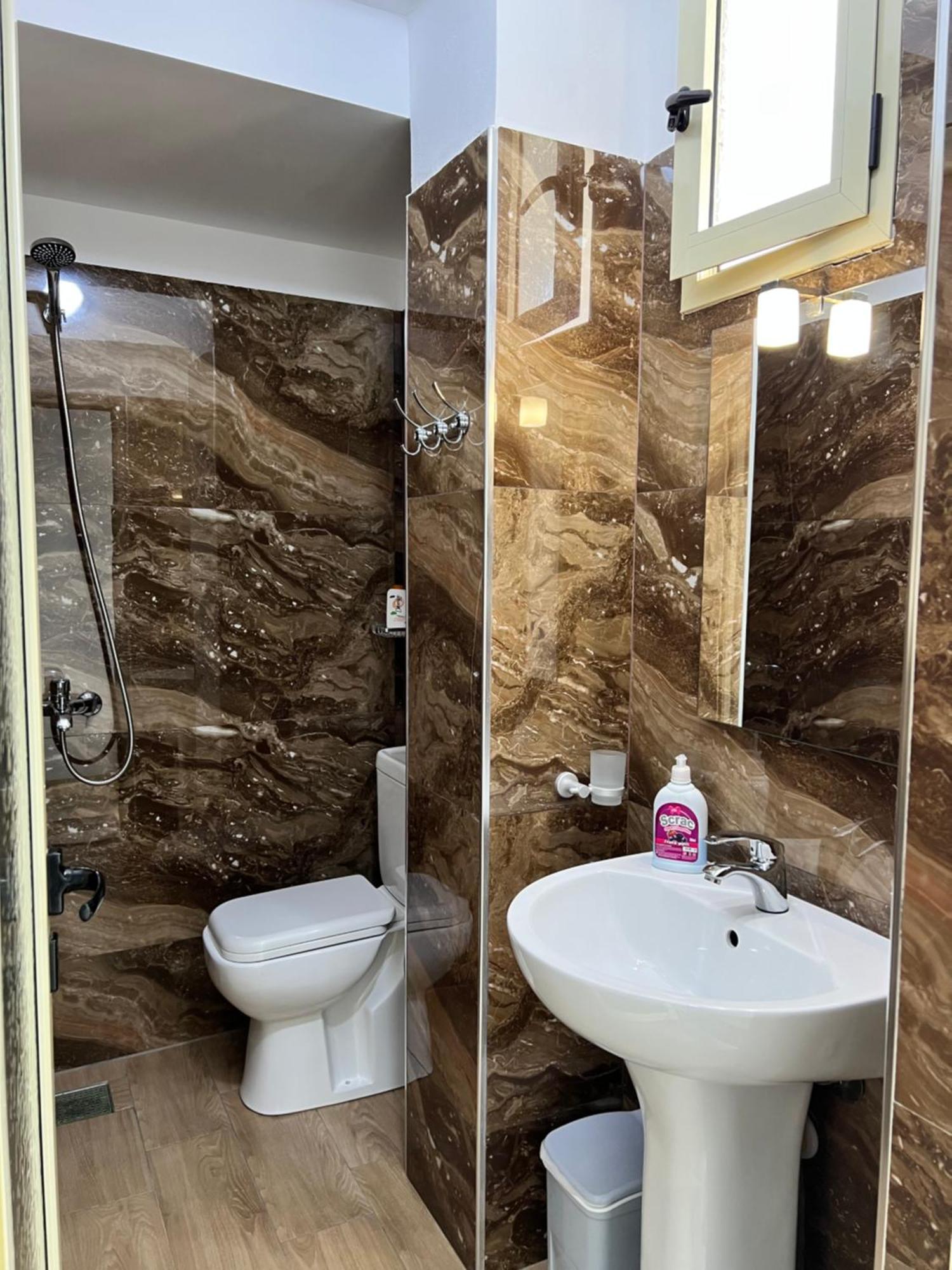 Hotel Villa Flowers Vlorë Εξωτερικό φωτογραφία