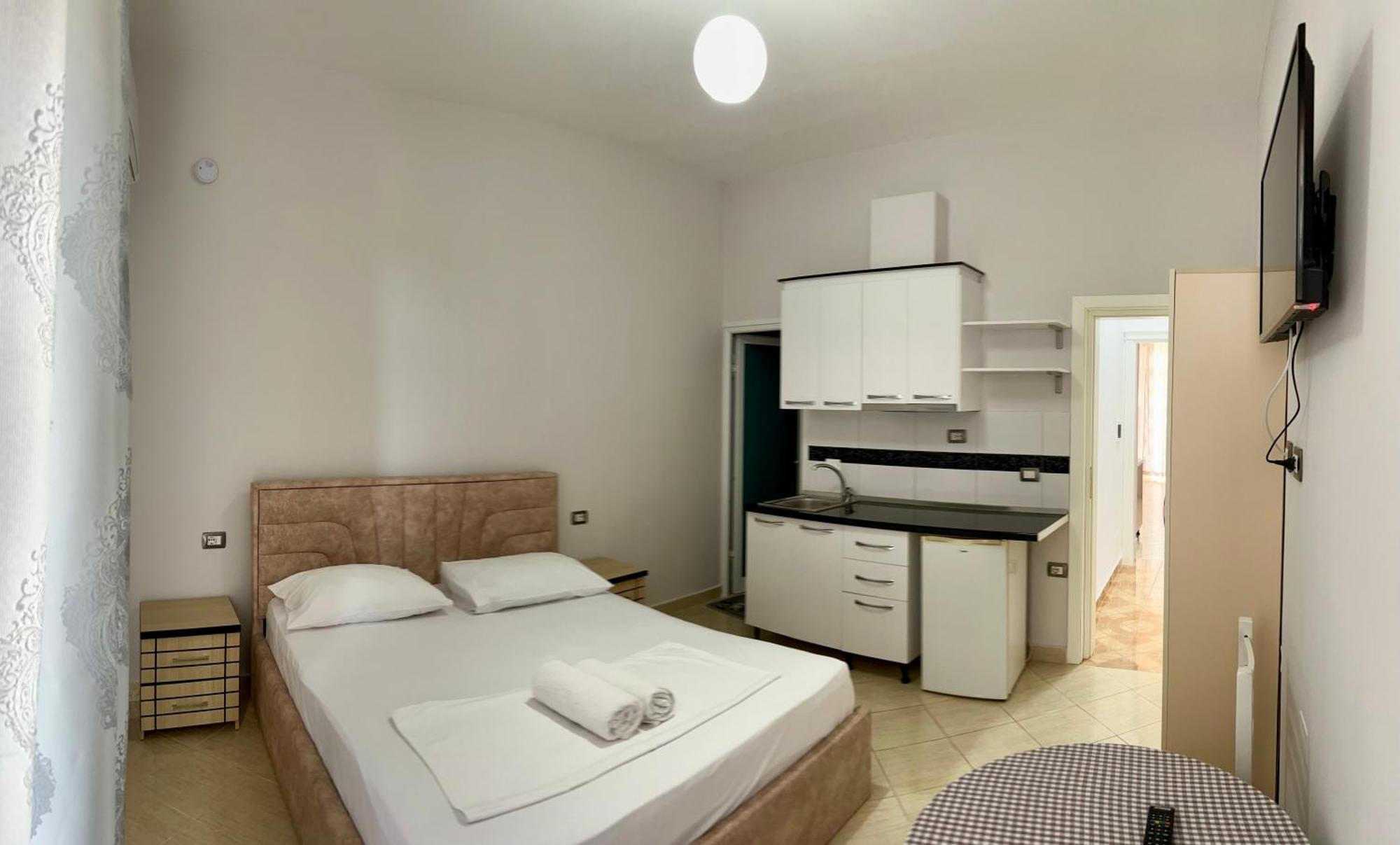Hotel Villa Flowers Vlorë Εξωτερικό φωτογραφία